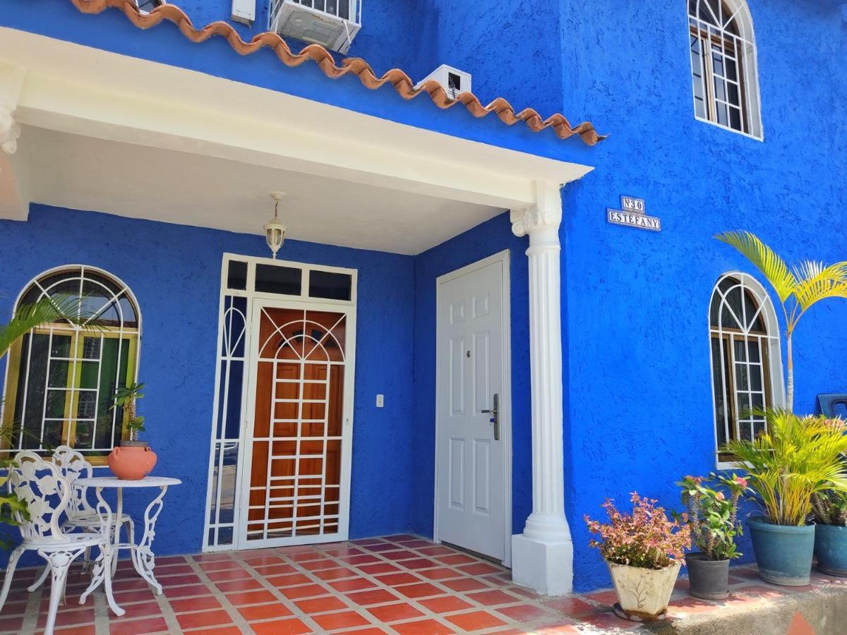 Catia La Mar Bella Suite Frente Al Aeropuerto מראה חיצוני תמונה