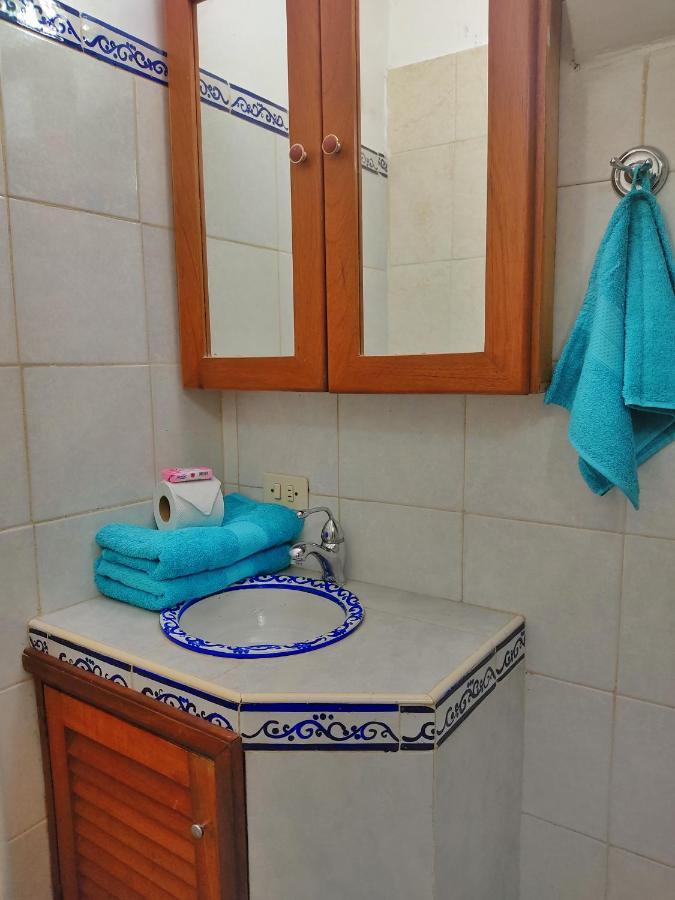 Catia La Mar Bella Suite Frente Al Aeropuerto מראה חיצוני תמונה