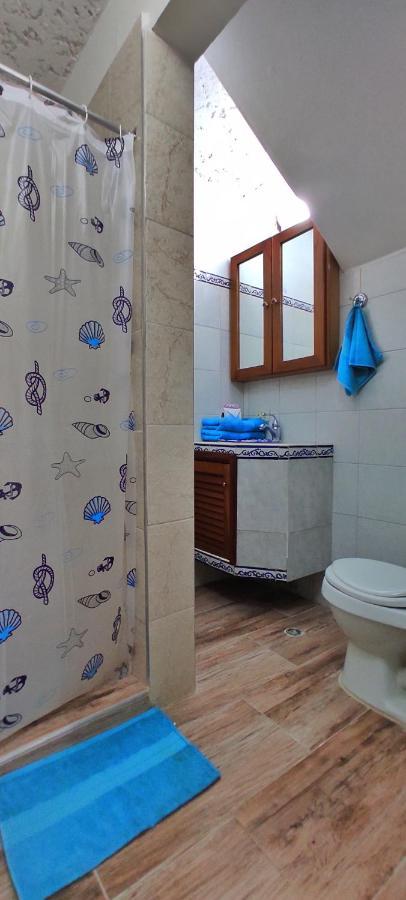 Catia La Mar Bella Suite Frente Al Aeropuerto מראה חיצוני תמונה