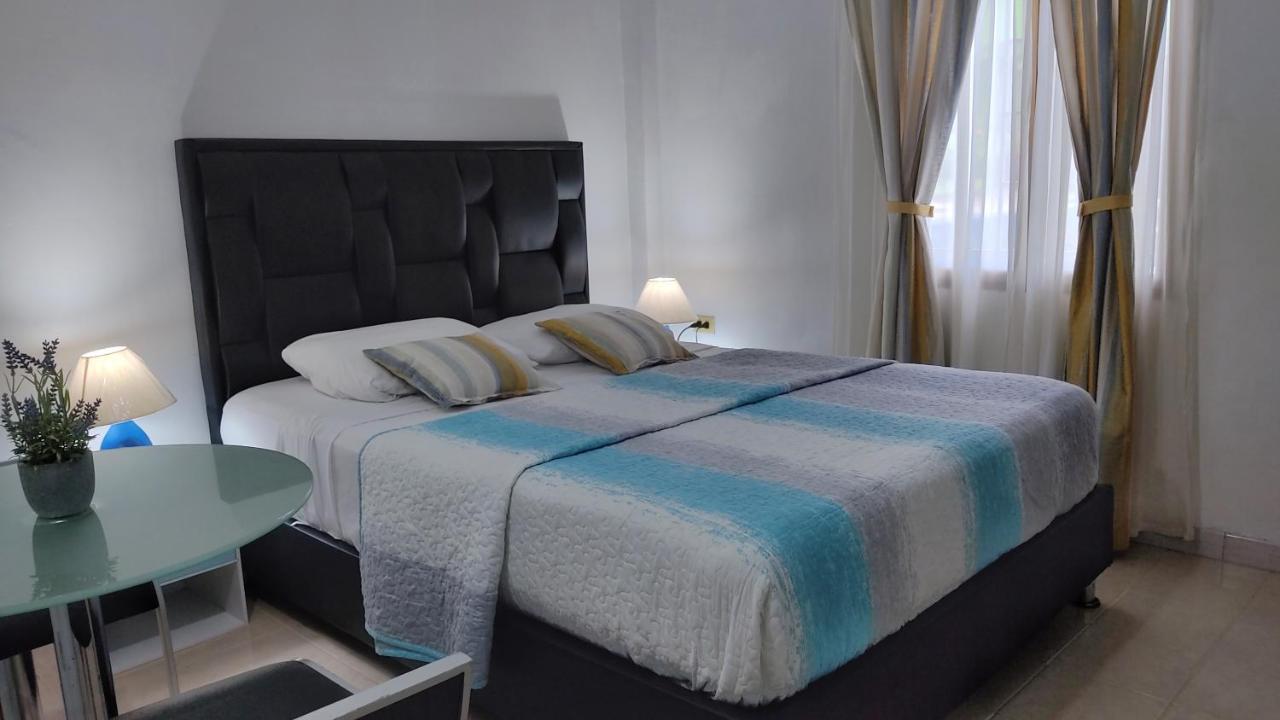 Catia La Mar Bella Suite Frente Al Aeropuerto מראה חיצוני תמונה